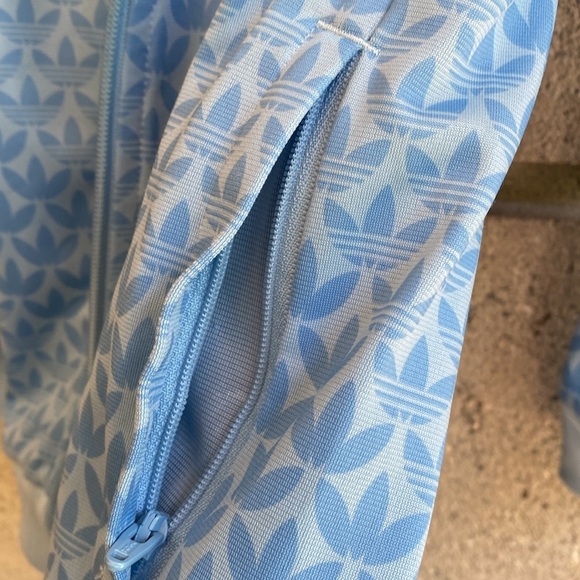 Adidas Kids track Jacket - Picture 6 of 9